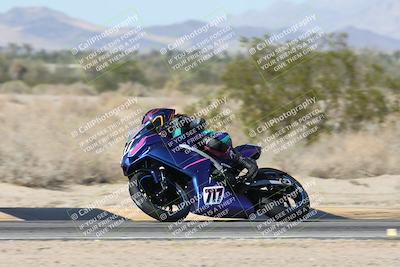 media/Nov-01-2025-CVMA (Sat) [[fc0f7531b8]]/Race 7-Formula Twins-Formula 40 UL/